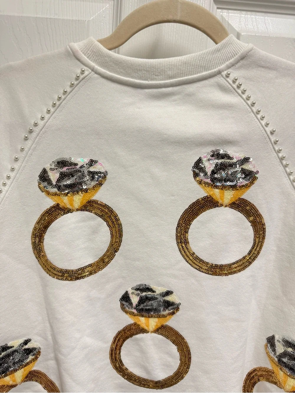 NWT Queen of Sparkles White Ring Cropped Sweater Top - Picture 7 of 9